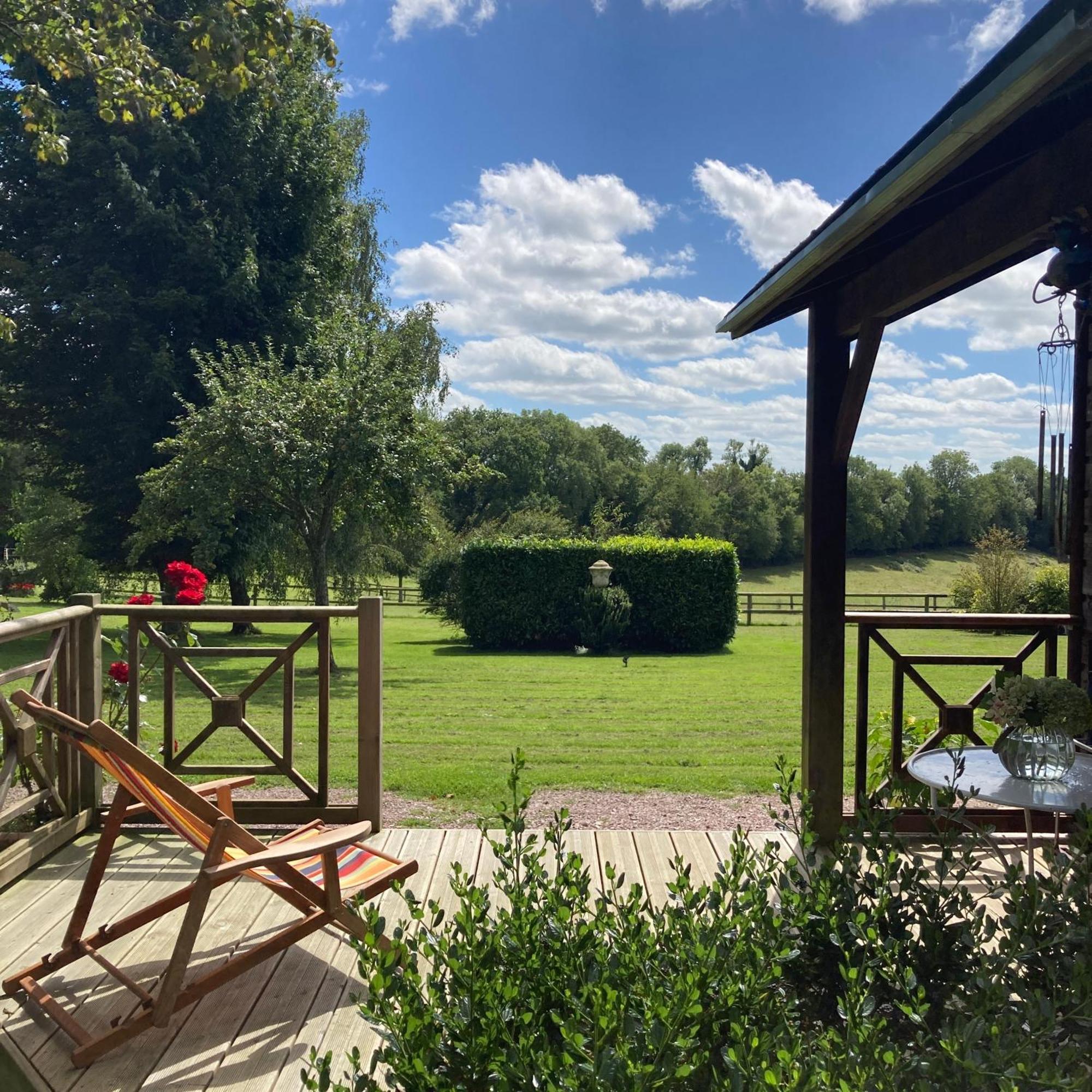 Chalet Canard Beaufour-Druval Extérieur photo
